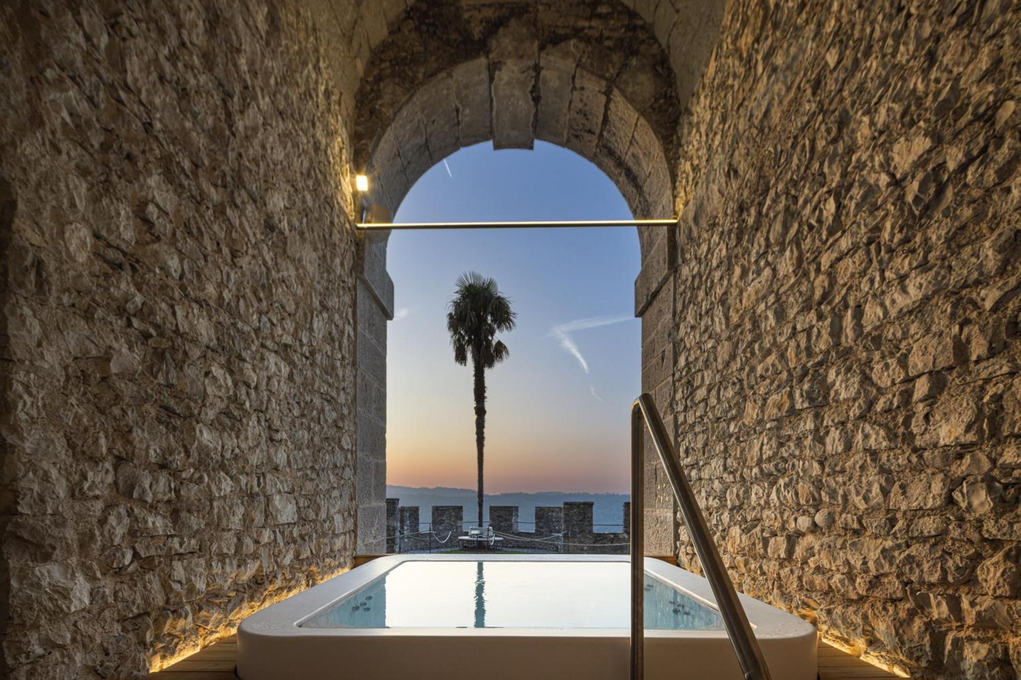 Castelbrando Hotel Cison di Valmarino Buitenkant foto