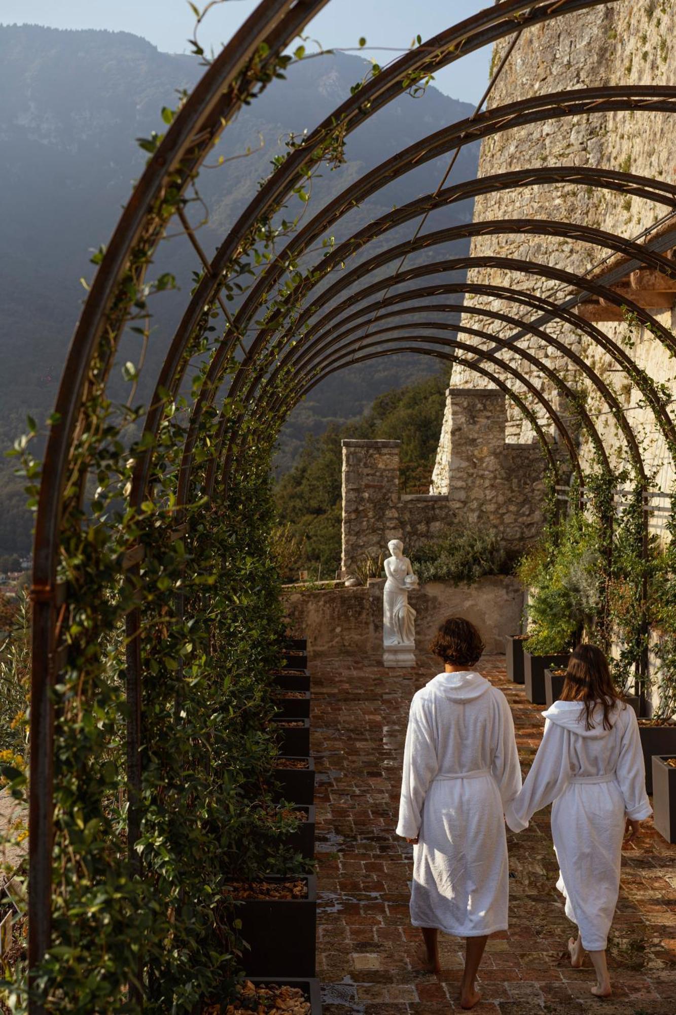 Castelbrando Hotel Cison di Valmarino Buitenkant foto
