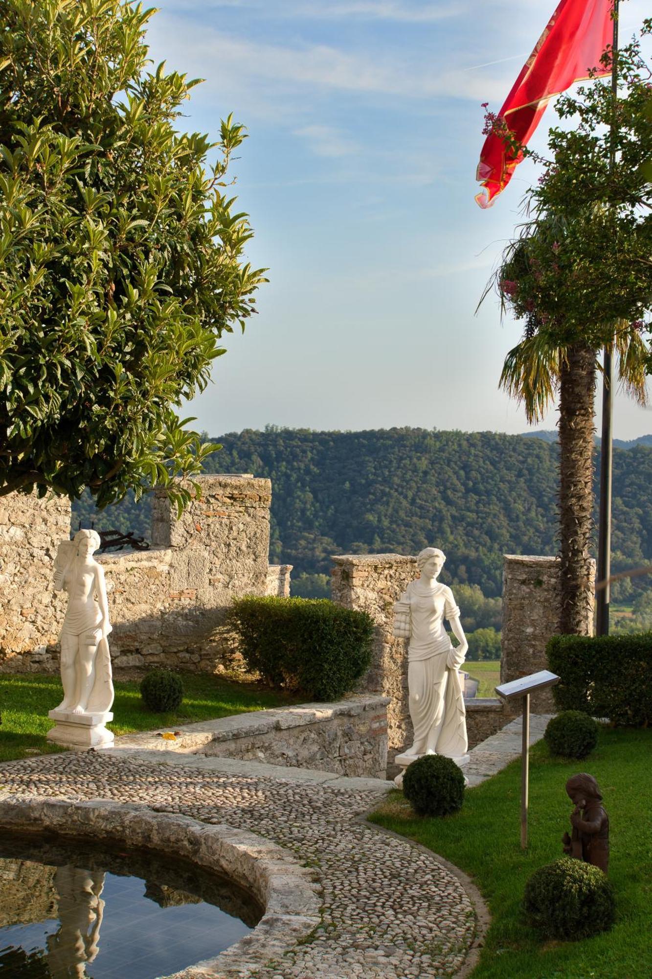 Castelbrando Hotel Cison di Valmarino Buitenkant foto