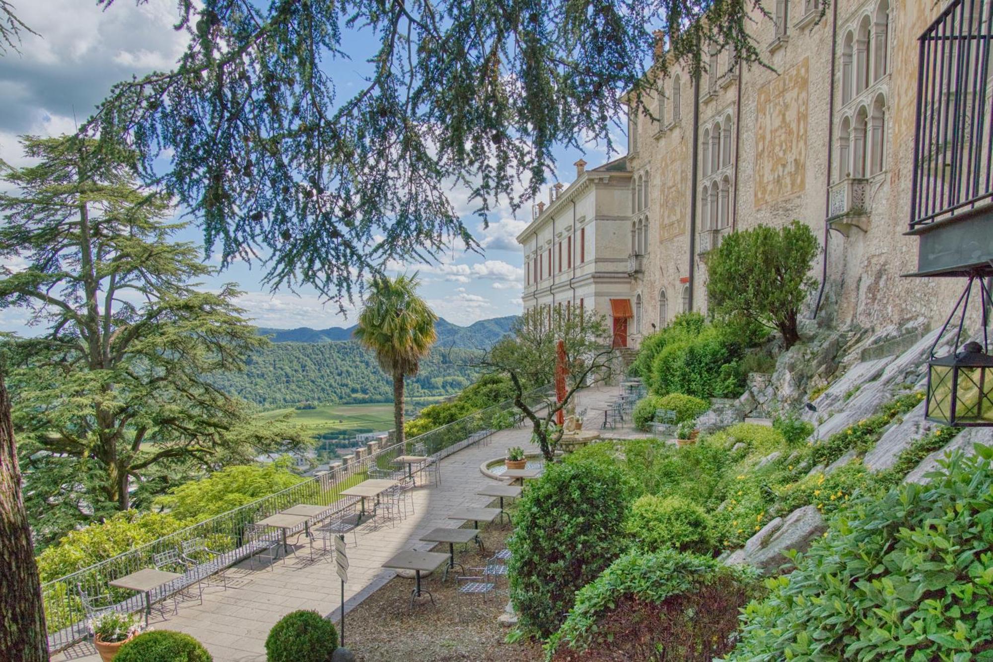 Castelbrando Hotel Cison di Valmarino Buitenkant foto