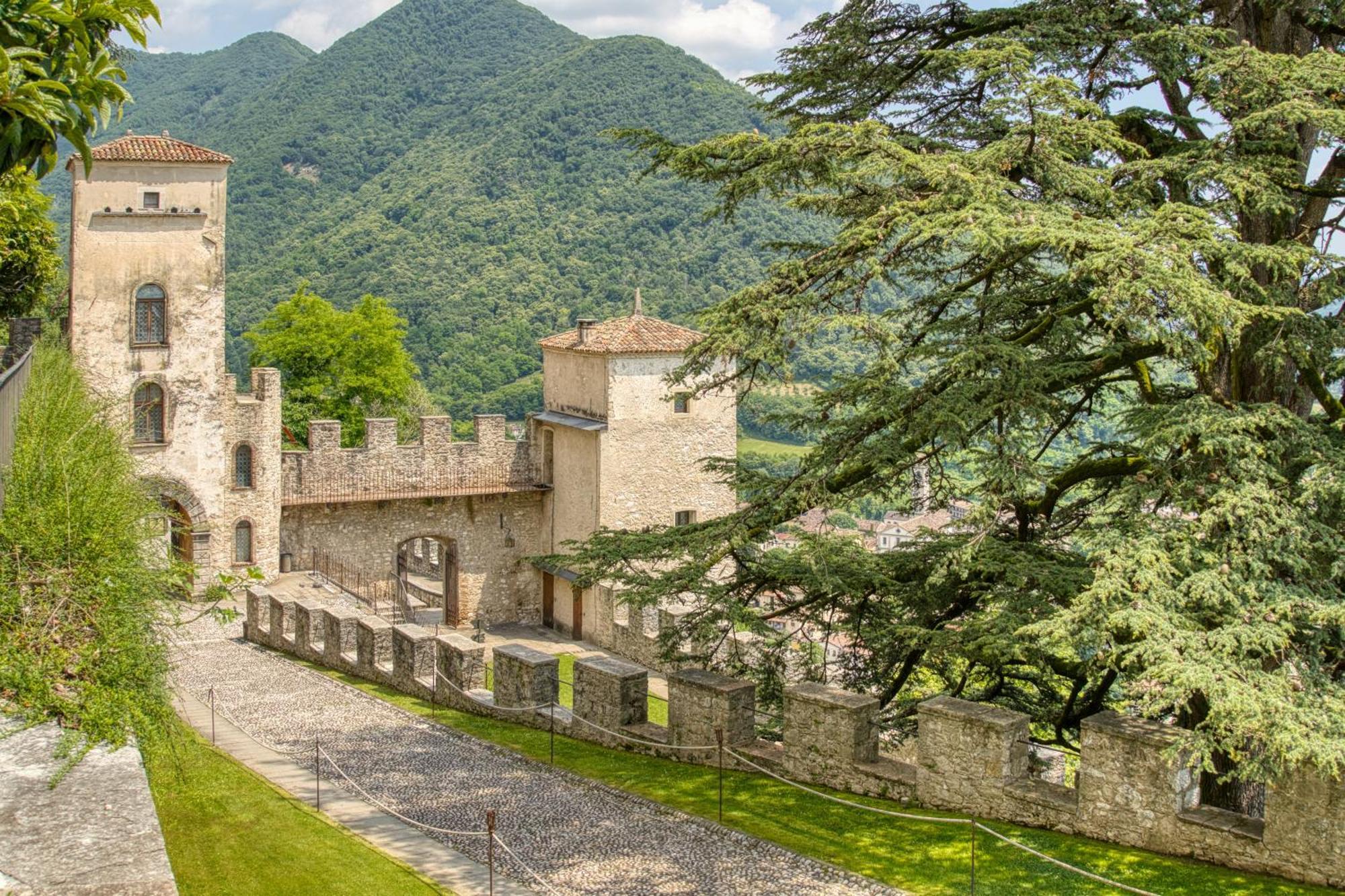 Castelbrando Hotel Cison di Valmarino Buitenkant foto